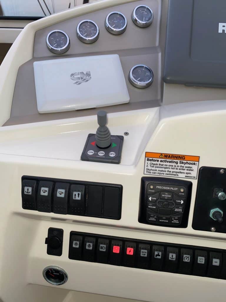 Prestige 390s - foto 21 - Happy Sailing