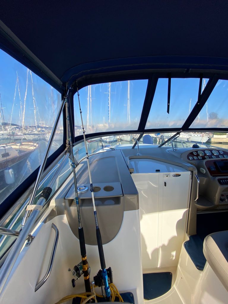 Bayliner 305 Ciera - foto 12 - Happy Sailing