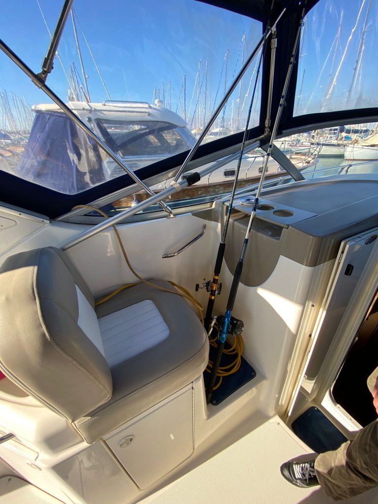 Bayliner 305 Ciera - foto 10 - Happy Sailing