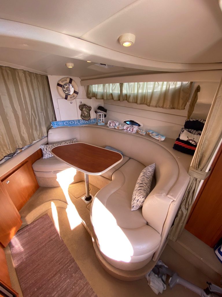 Bayliner 305 Ciera - foto 4 - Happy Sailing