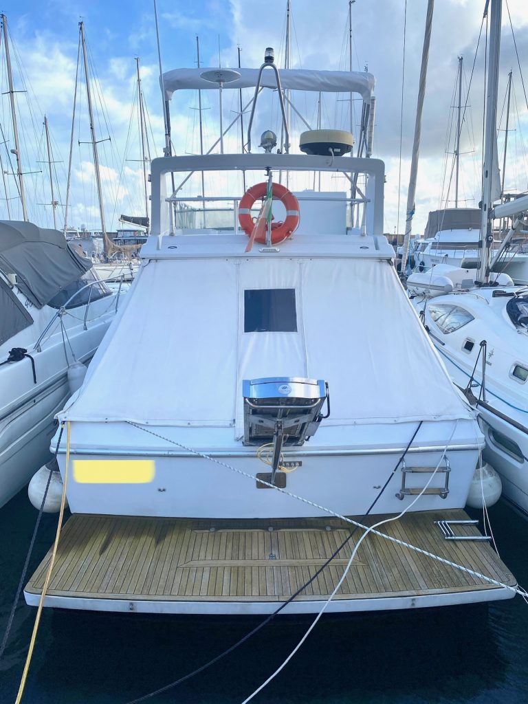 Ferretti Altura 39 Fly - Happy Sailing