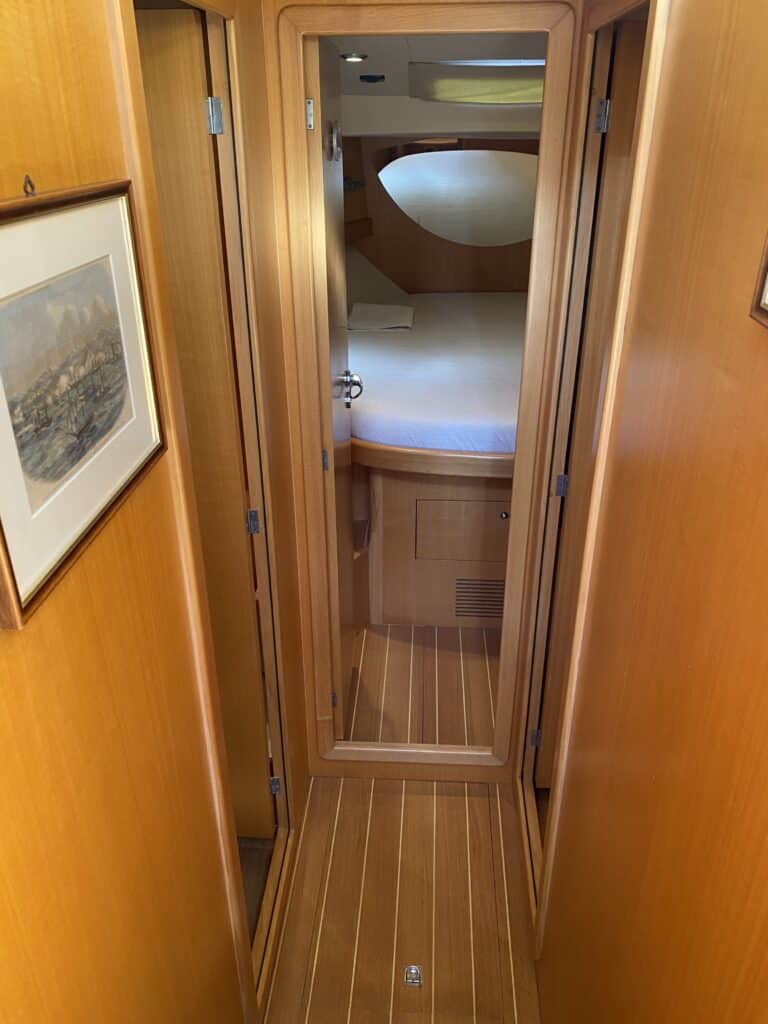 Portofino 37 Hard Top - foto 19 - Happy Sailing