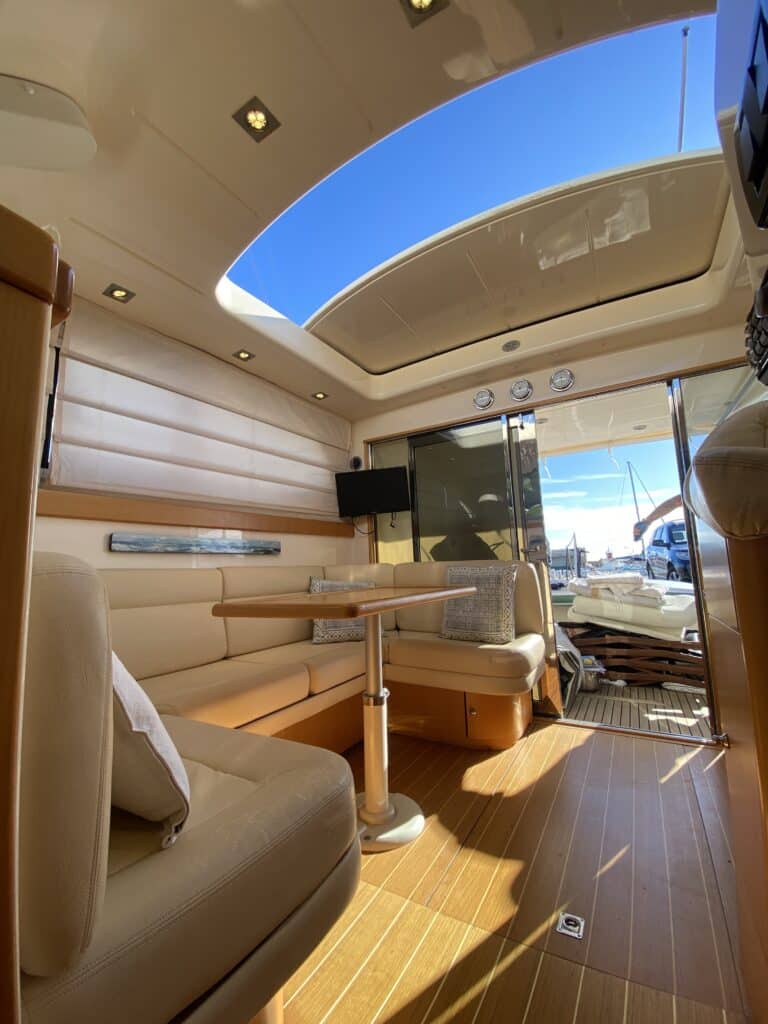 Portofino 37 Hard Top - foto 6 - Happy Sailing