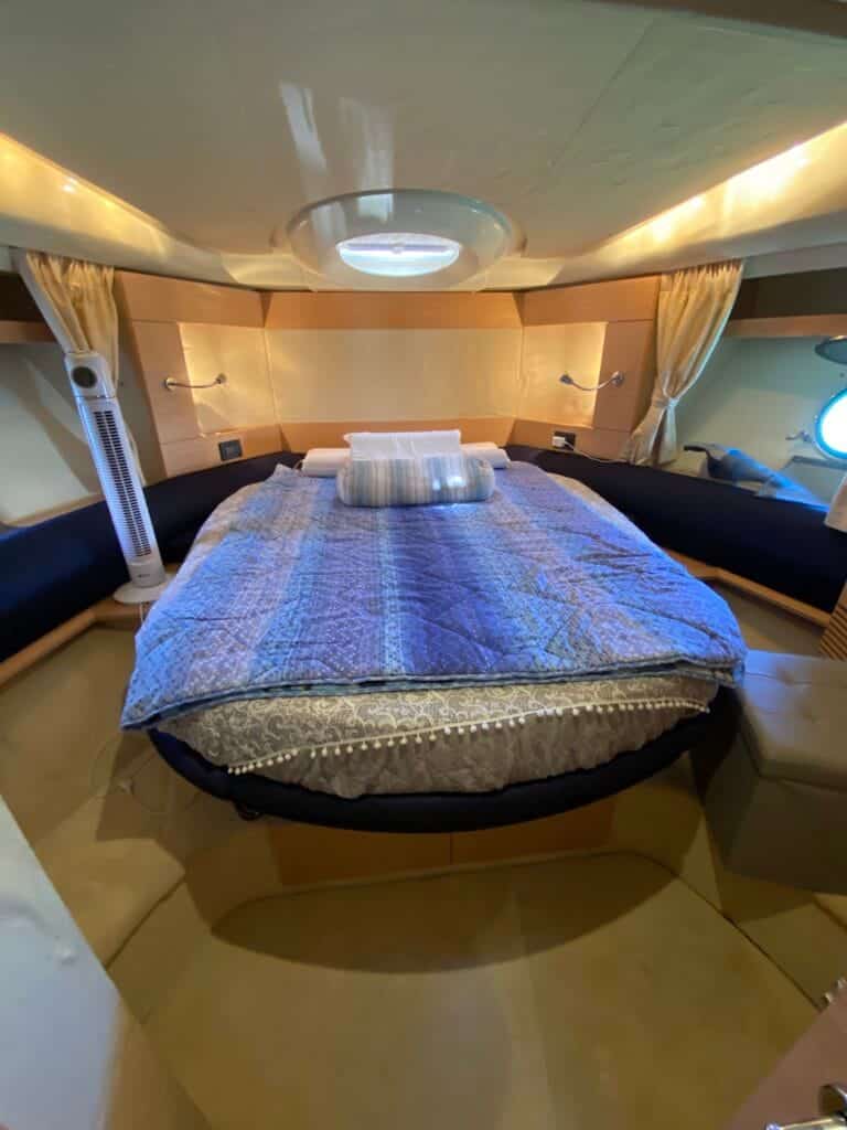 Azimut 43 fly - foto 10 - Happy Sailing