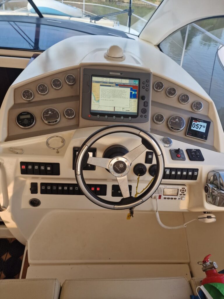 Jeanneau Prestige 38S - foto 4 - Happy Sailing