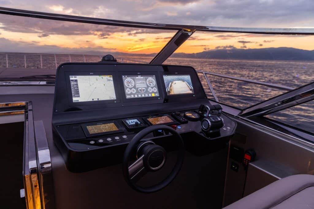 Rizzardi GR 63 - foto 14 - Happy Sailing