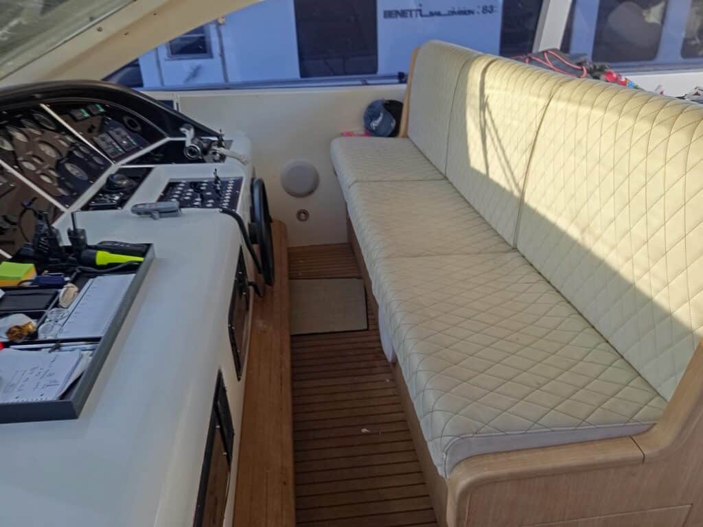 Overmarine Mangusta 72 - foto 7 - Happy Sailing