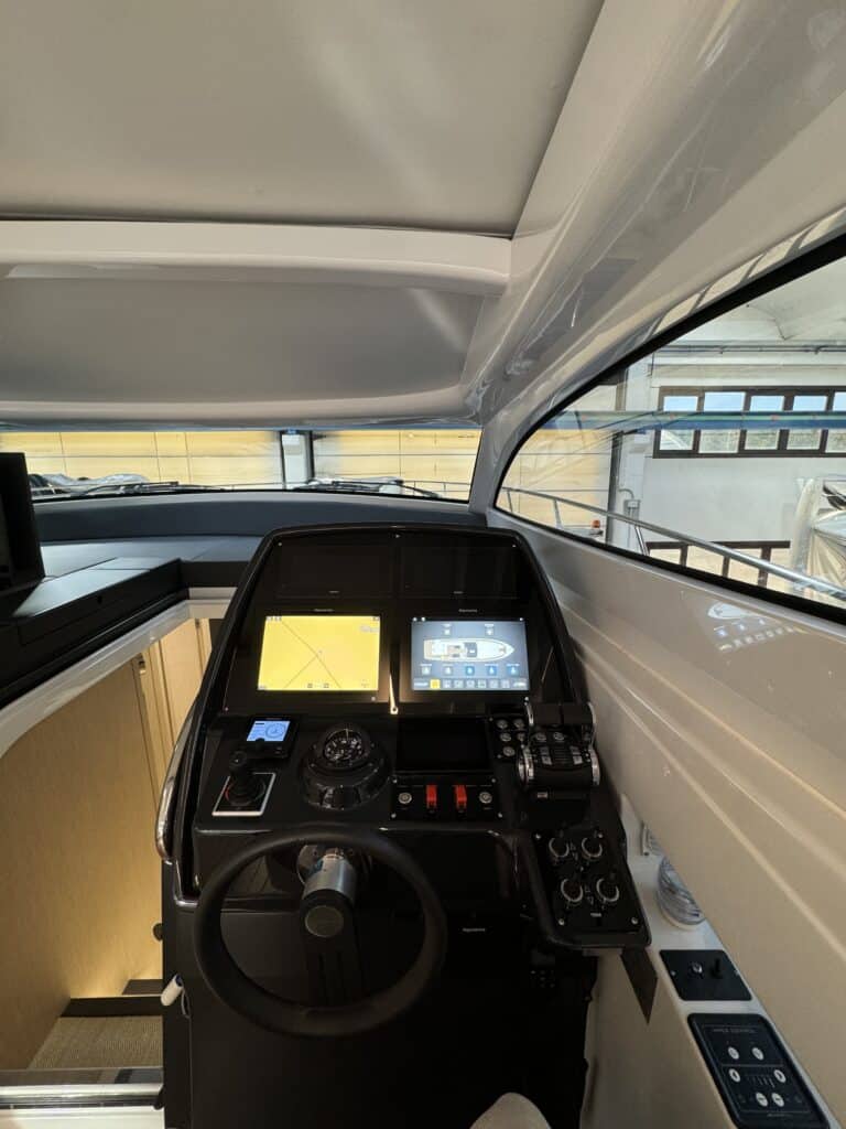 Rizzardi INFive - foto 10 - Happy Sailing