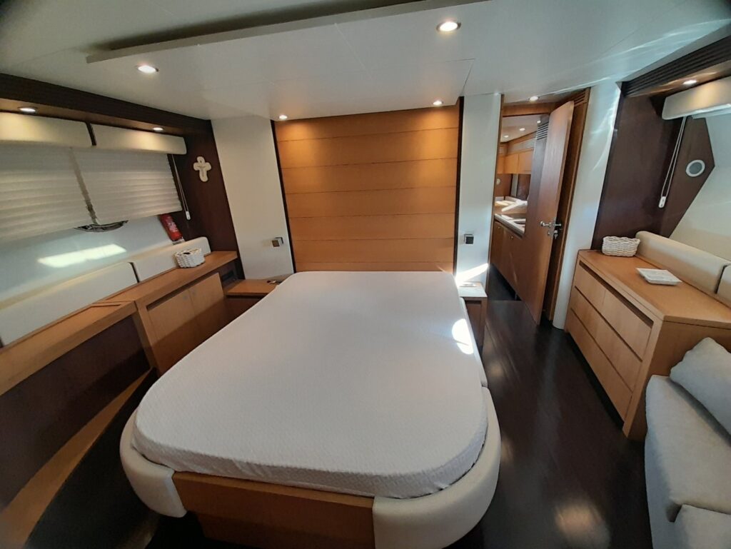 Rizzardi CR 63 HT - foto 13 - Happy Sailing