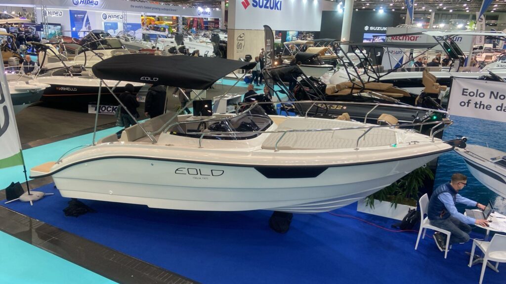 Eolo 6.9 EL - foto 4 - Happy Sailing
