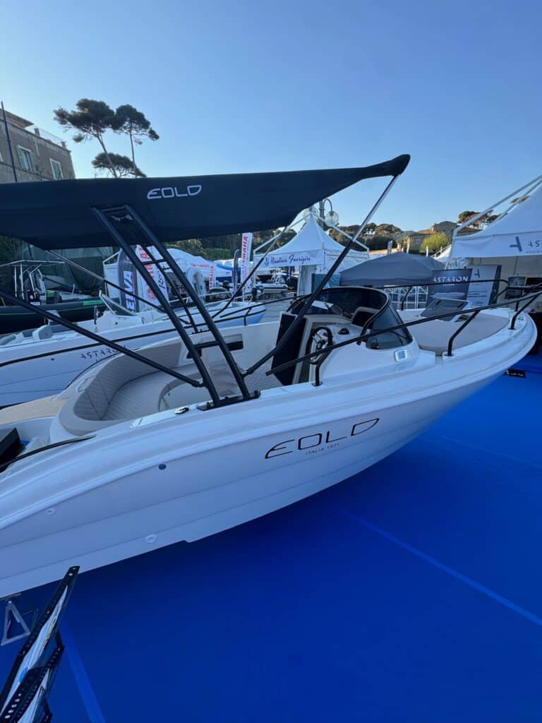Eolo 6.4 EL - foto 9 - Happy Sailing