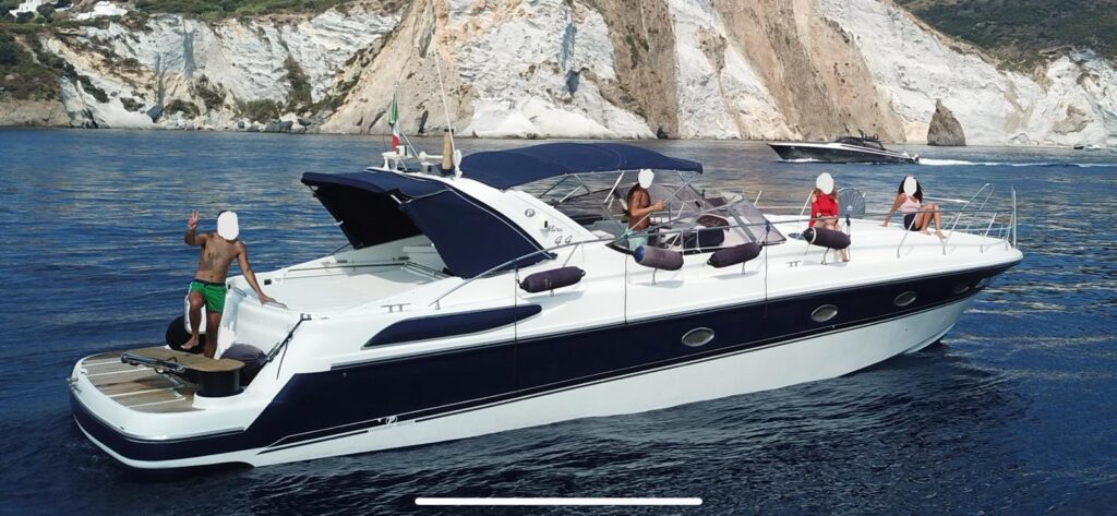 Mira 44 - foto 2 - Happy Sailing