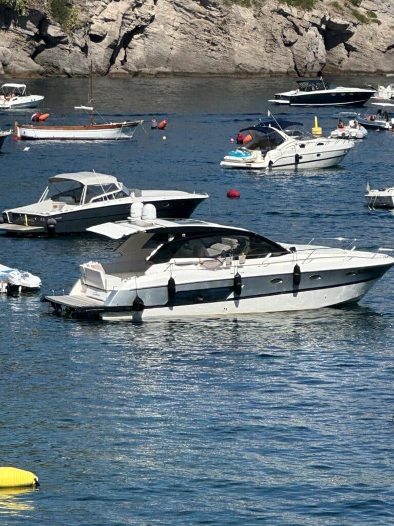 RIO 42 HT - Happy Sailing