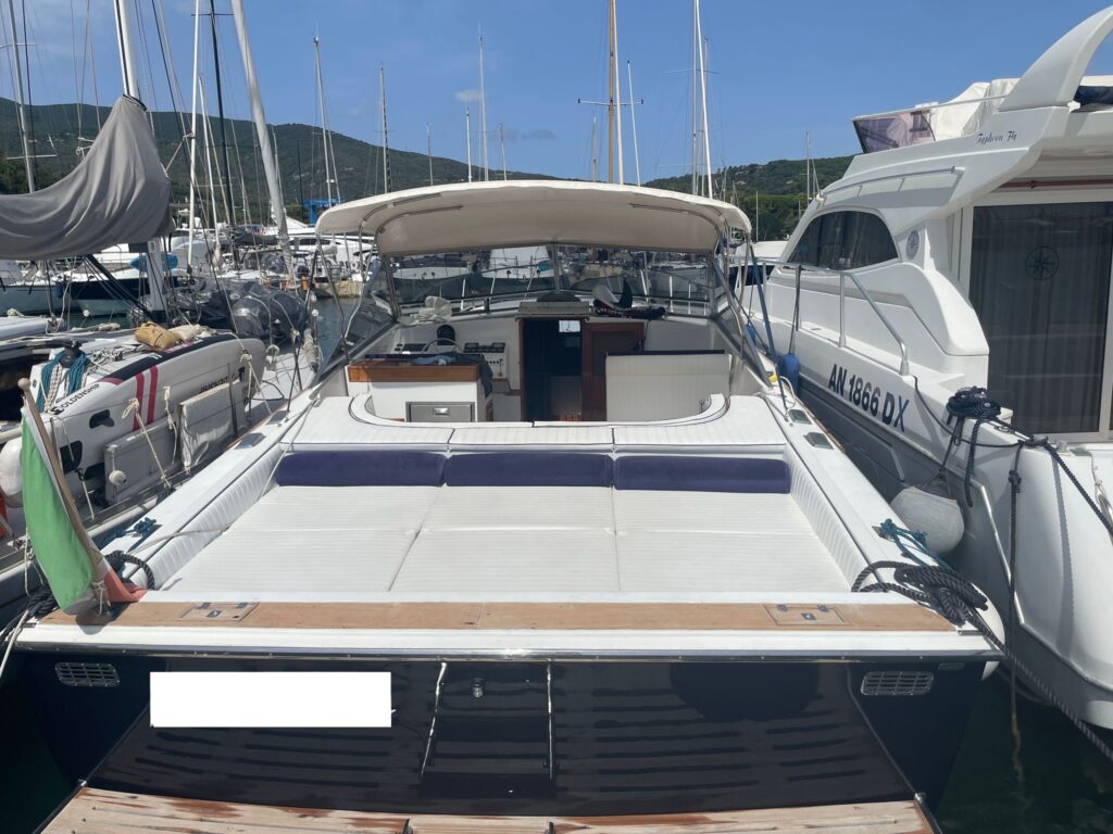 Magnum 38 - Happy Sailing