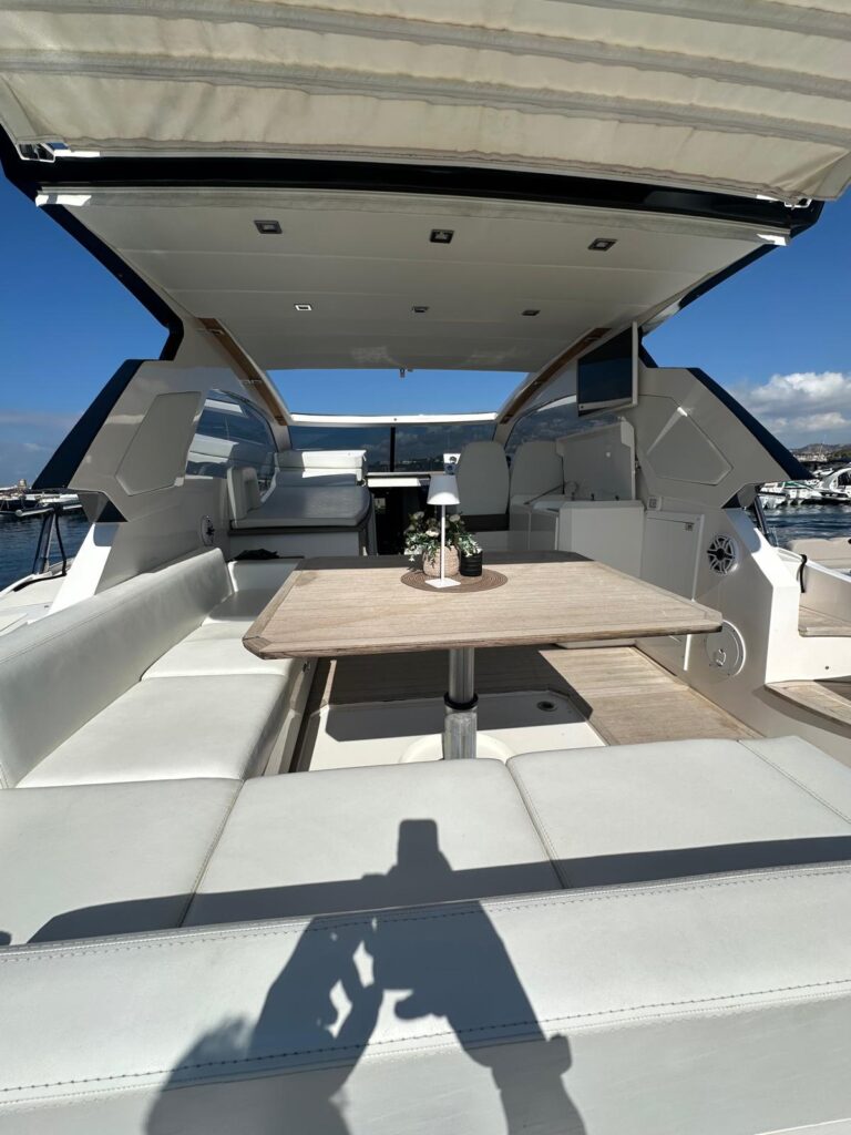 RIO 42 HT - foto 5 - Happy Sailing