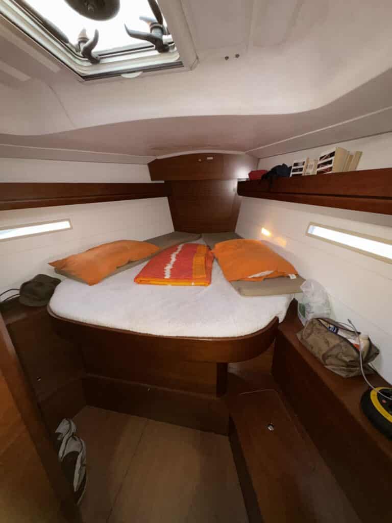 Dufour 405 grand large - foto 8 - Happy Sailing