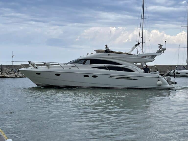 Princess 57 fly - Happy Sailing