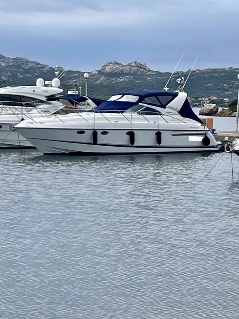 Fairline Targa 43 - foto 2 - Happy Sailing