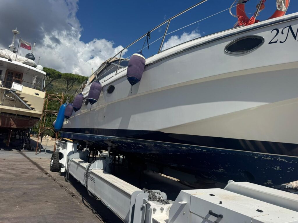 RIO 47 CRUISER - foto 7 - Happy Sailing