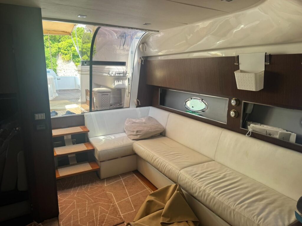RIO 47 CRUISER - foto 6 - Happy Sailing