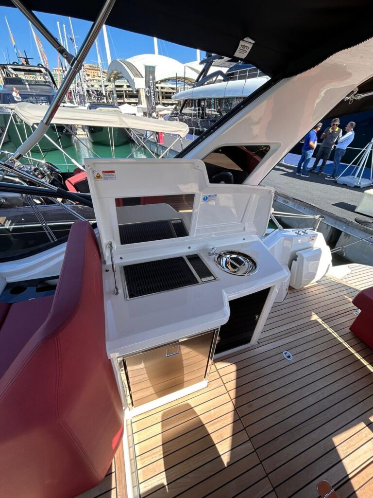 CRANCHI Z35 - foto 16 - Happy Sailing