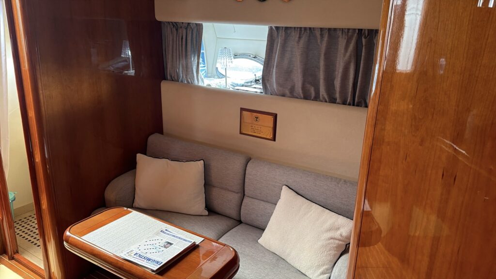 RIZZARDI 50 TOP LINE - foto 7 - Happy Sailing